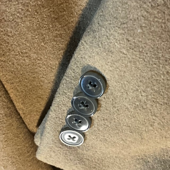 Calvin Klein slim fit wool overcoat.  Camel color.  Size 42S - Picture 7 of 7